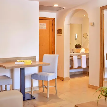 Zafiro Mallorca & Aparthotel 4*