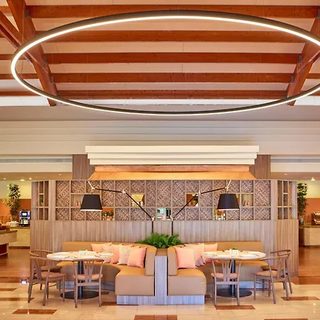 Zafiro Mallorca & Aparthotel 4*
